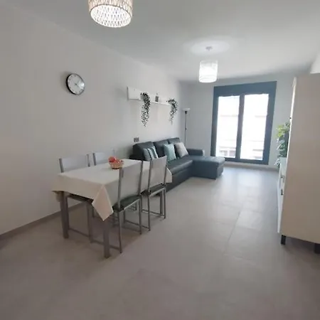 Las Canteras Beach Two Apartment *
